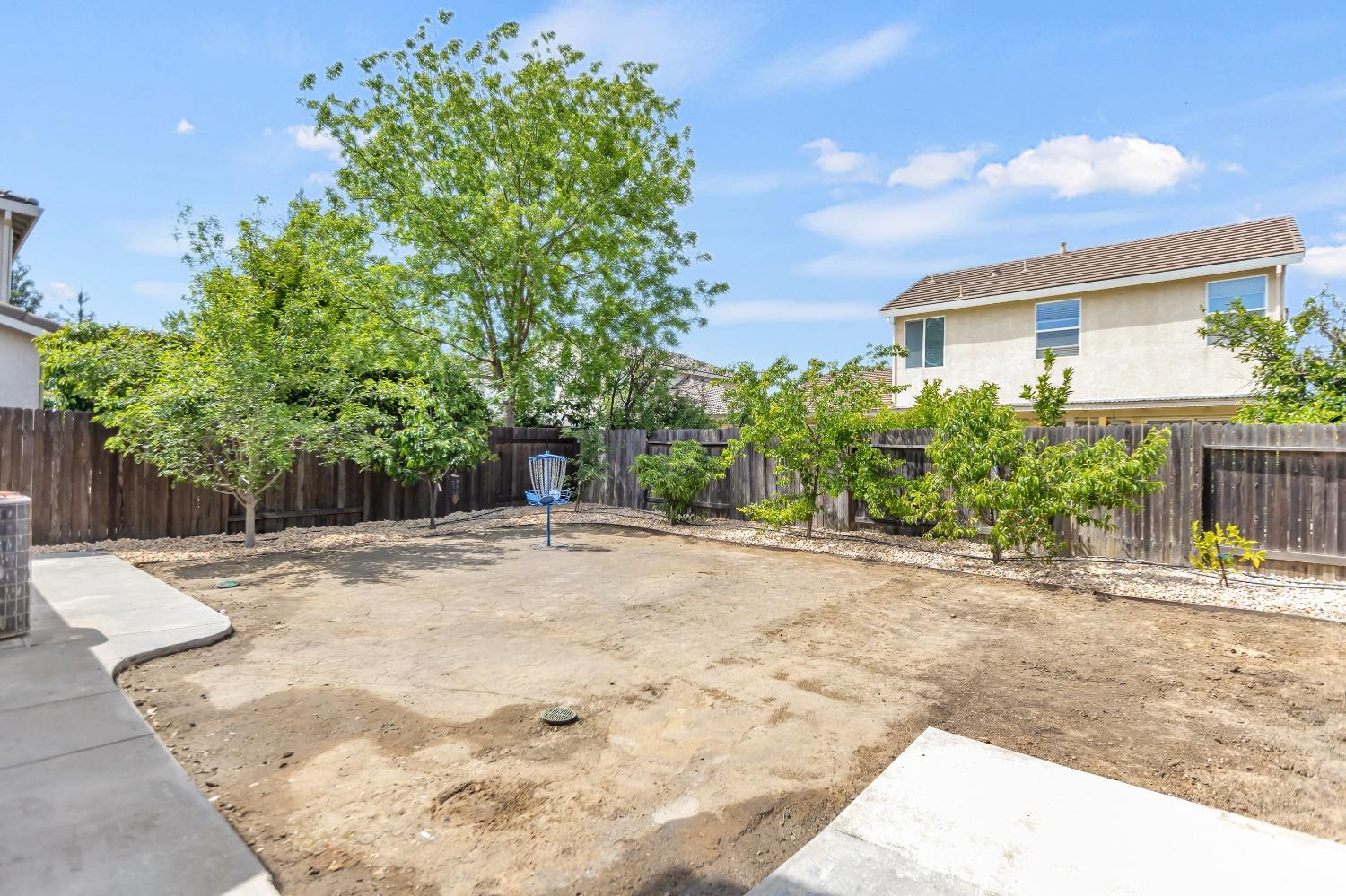 Detail Gallery Image 56 of 68 For 5409 Friesian Way, Elk Grove,  CA 95757 - 4 Beds | 2/1 Baths