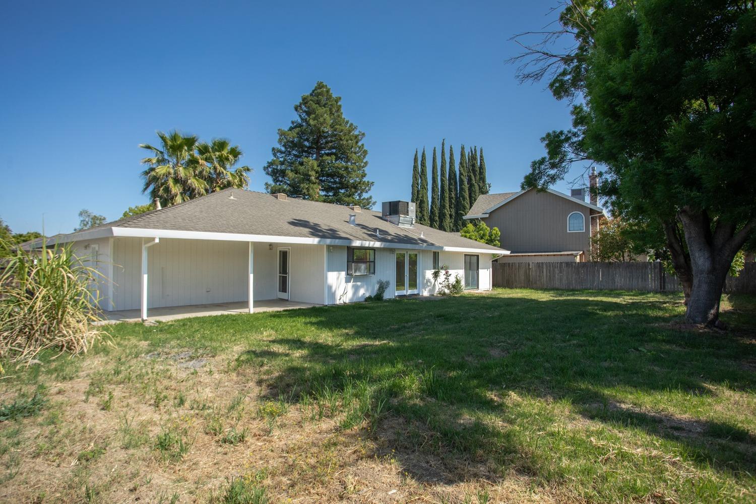 Detail Gallery Image 34 of 37 For 338 Rose Ln, Yuba City,  CA 95993 - 3 Beds | 2 Baths