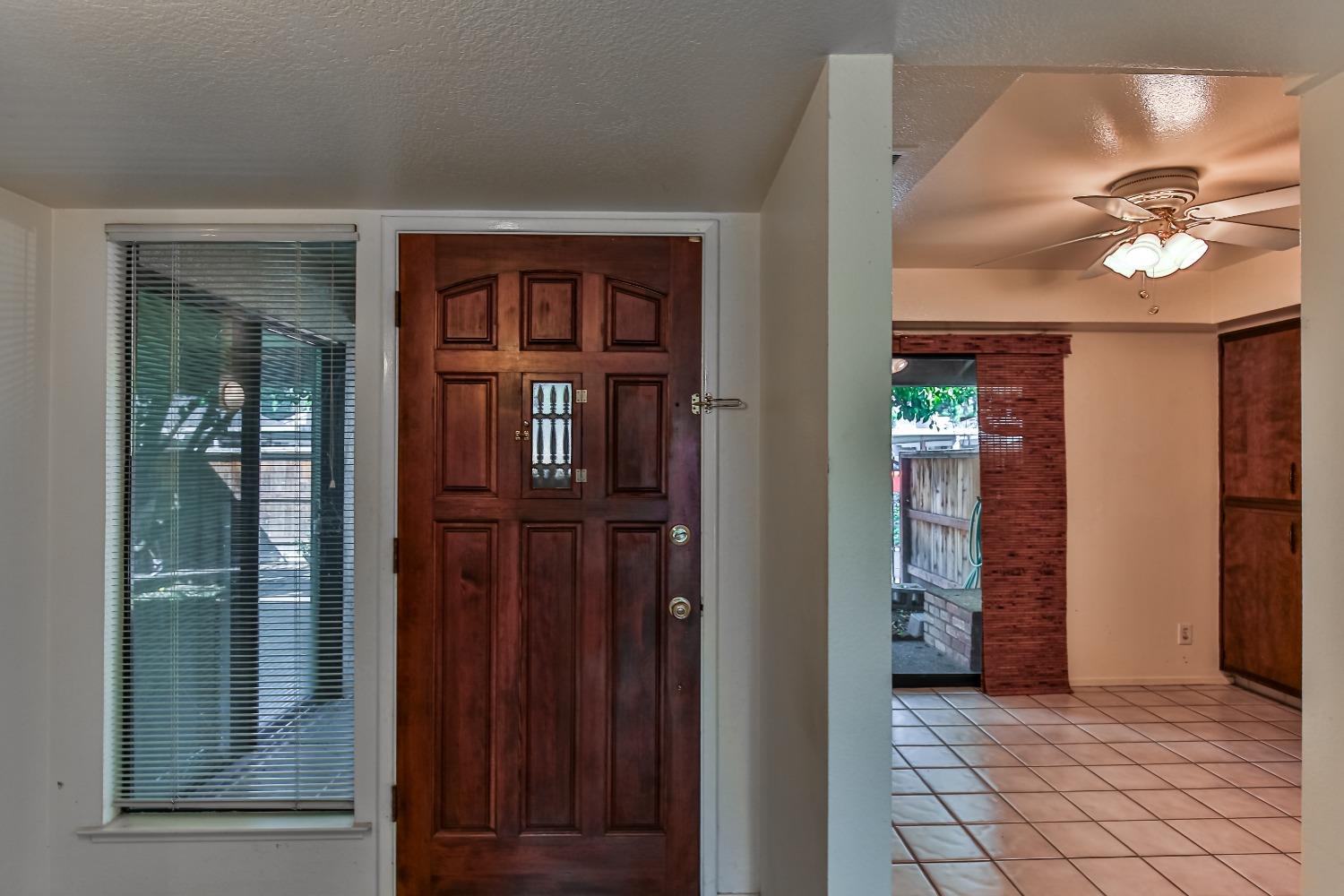 Detail Gallery Image 4 of 26 For 3524 W Benjamin Holt Dr, Stockton,  CA 95219 - 2 Beds | 2 Baths