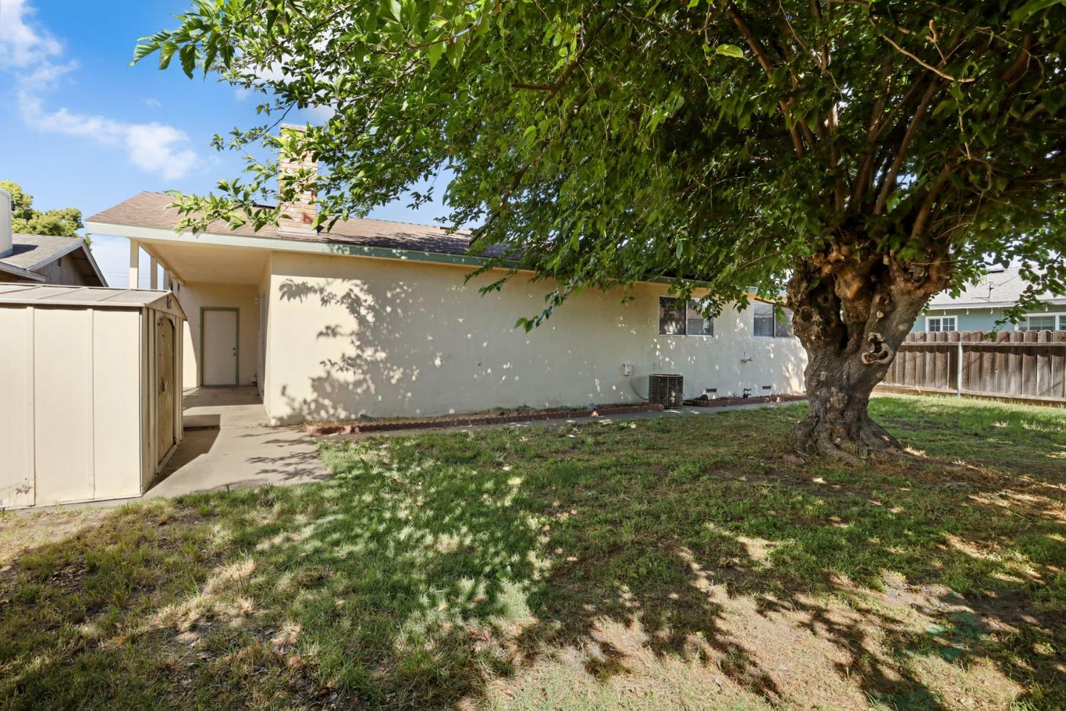 Detail Gallery Image 32 of 33 For 1806 Larkspur Ln, Ceres,  CA 95307 - 3 Beds | 2 Baths