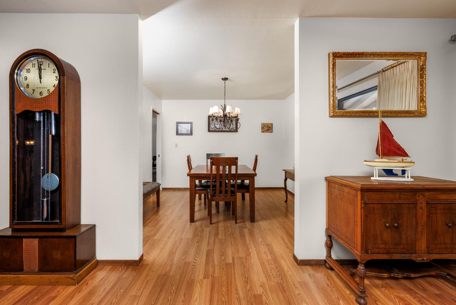 Detail Gallery Image 12 of 50 For 6420 Longridge Ct, Foresthill,  CA 95631 - 4 Beds | 3 Baths
