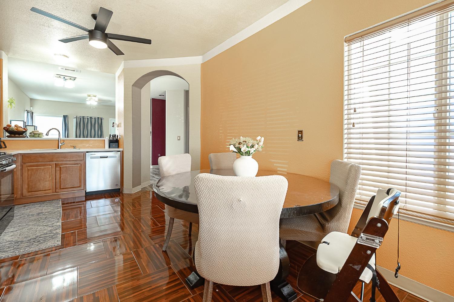 Detail Gallery Image 15 of 31 For 1017 East Ave, Gustine,  CA 95322 - 3 Beds | 2 Baths