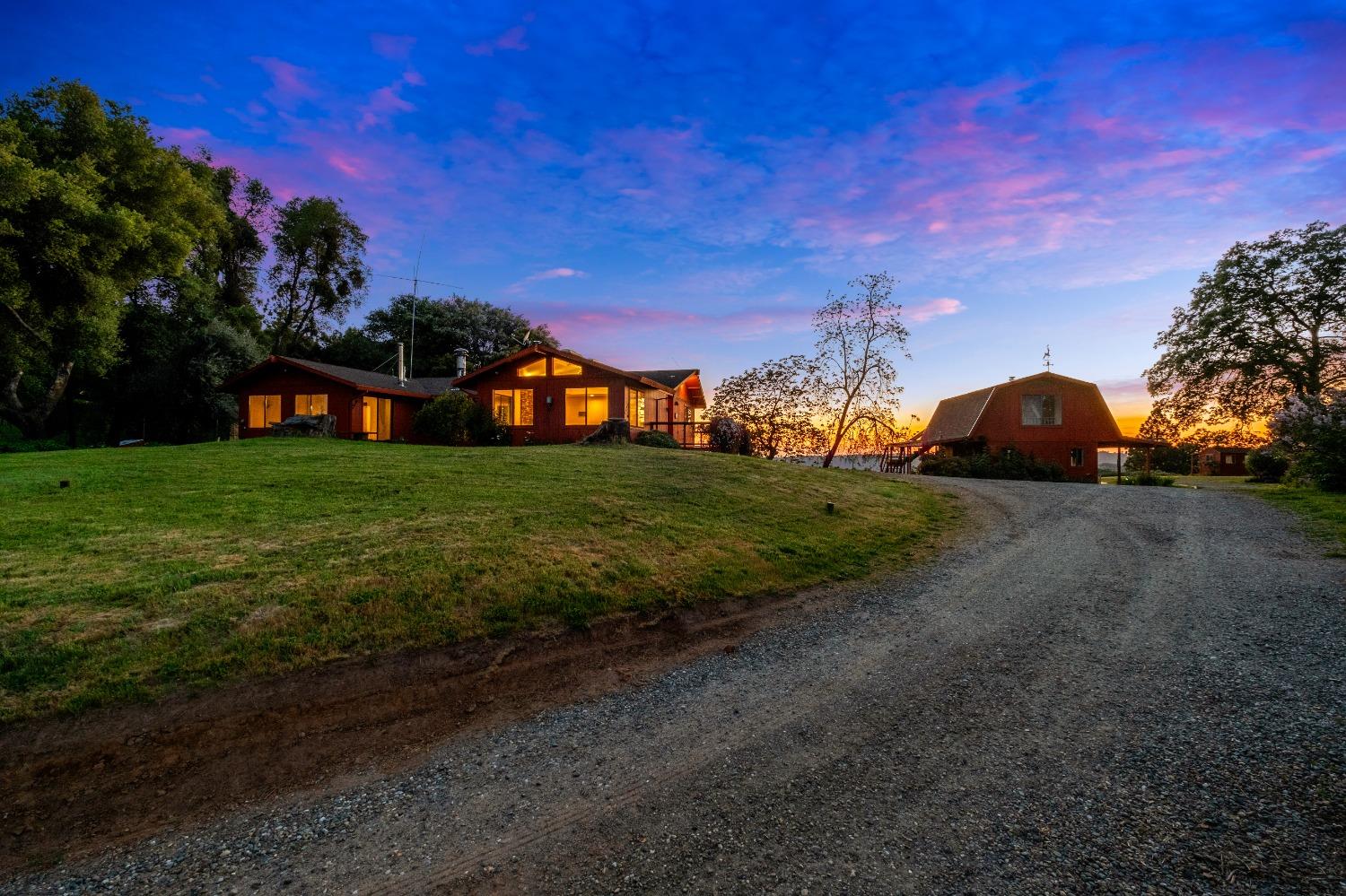 Detail Gallery Image 5 of 94 For 2575 Sand Ridge Rd, Placerville,  CA 95667 - 3 Beds | 2 Baths