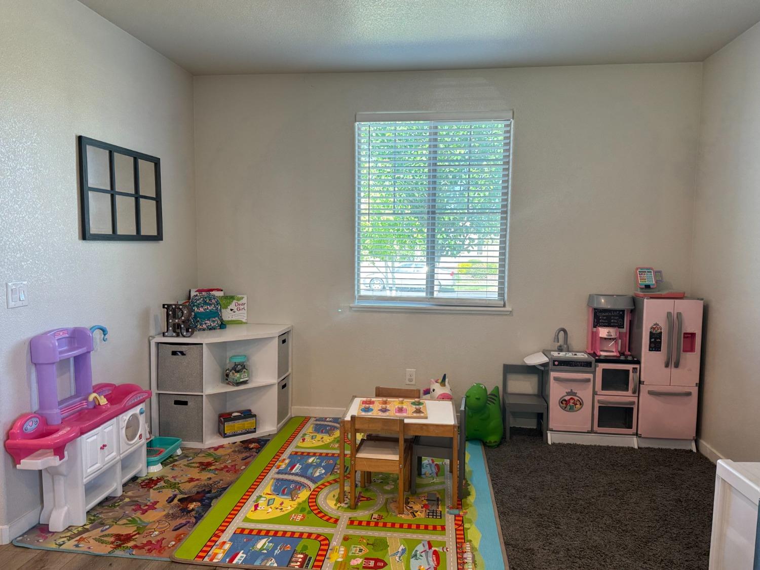 Seedling Way, Marysville, California image 11