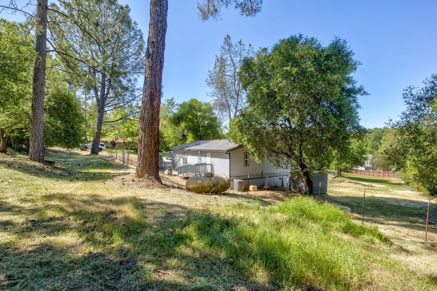 Detail Gallery Image 71 of 72 For 555 Arlette Ln, Diamond Springs,  CA 95619 - 8 Beds | 3 Baths