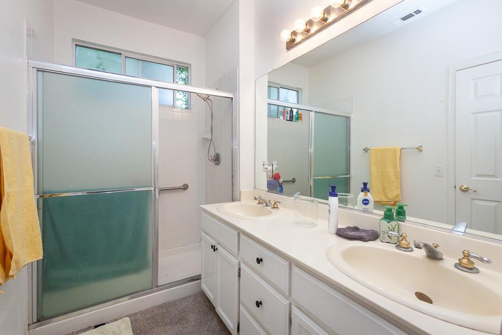 Detail Gallery Image 25 of 44 For 3070 Carousel Cir, Stockton,  CA 95219 - 3 Beds | 2 Baths