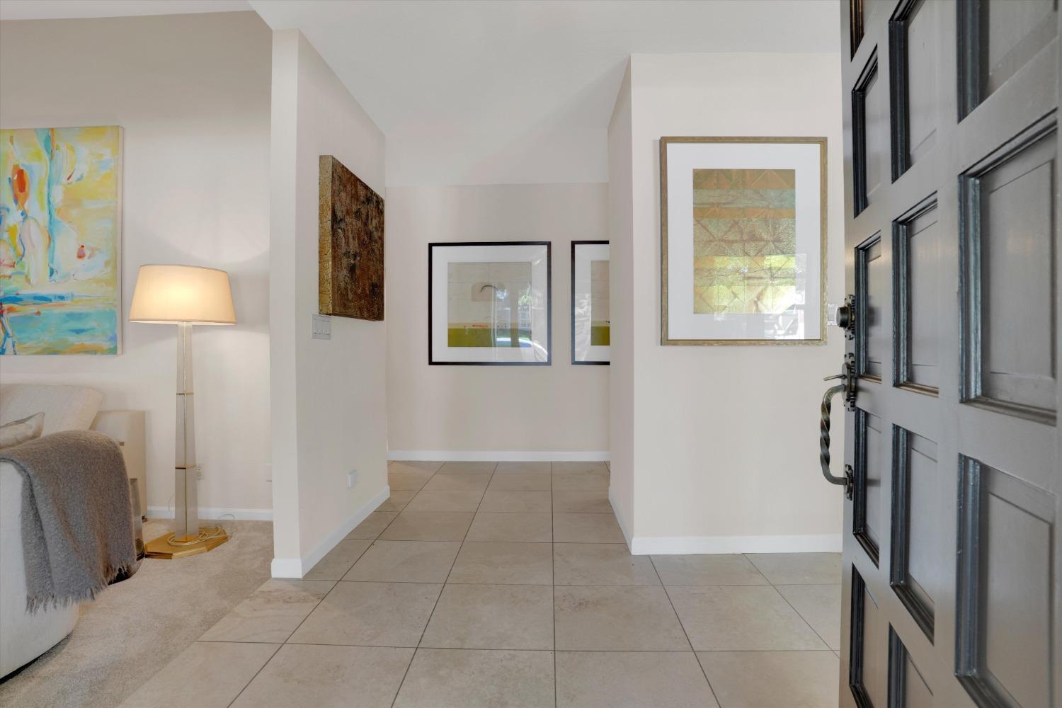 Detail Gallery Image 8 of 52 For 1900 Simon Dr, Turlock,  CA 95382 - 4 Beds | 2/1 Baths