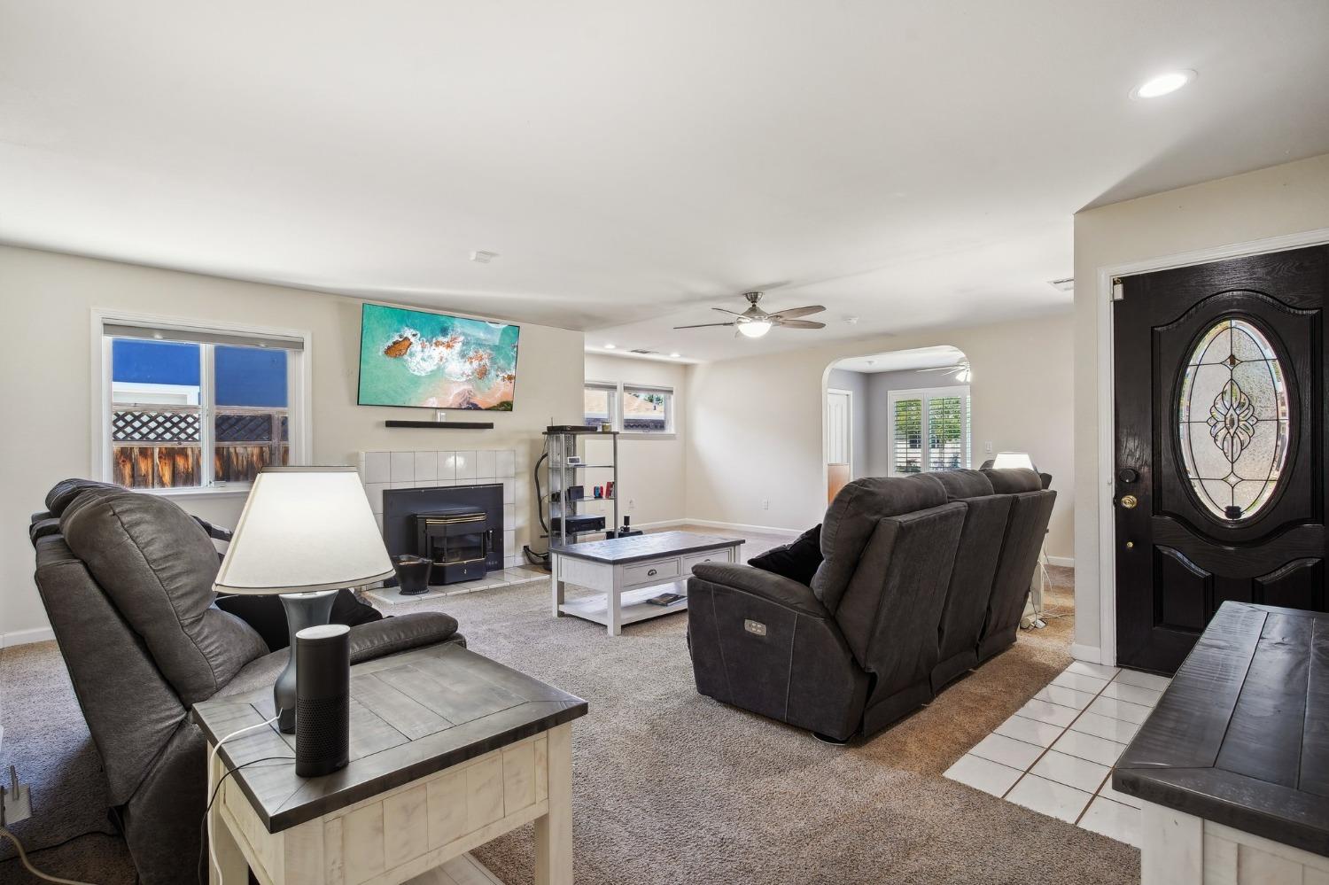 Detail Gallery Image 5 of 29 For 3965 Purdue Way, Livermore,  CA 94550 - 3 Beds | 2 Baths