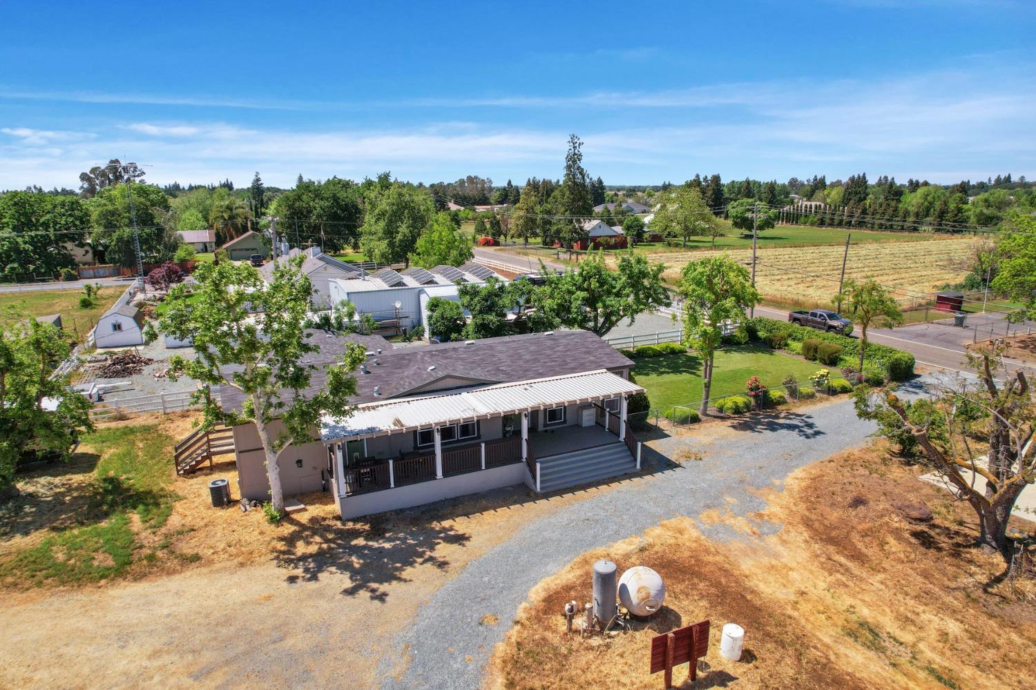 Detail Gallery Image 17 of 79 For 9854 New Hope Rd, Galt,  CA 95632 - 4 Beds | 2 Baths
