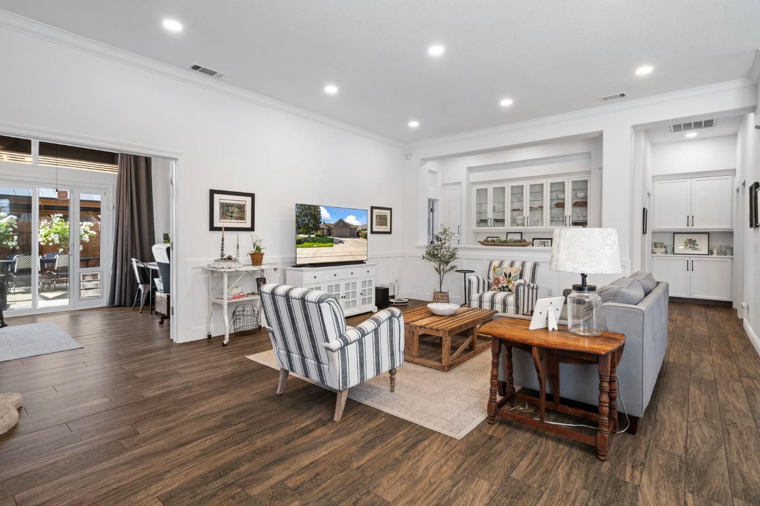 Detail Gallery Image 25 of 49 For 2920 Heritage Oak Way, Lodi,  CA 95242 - 3 Beds | 2 Baths
