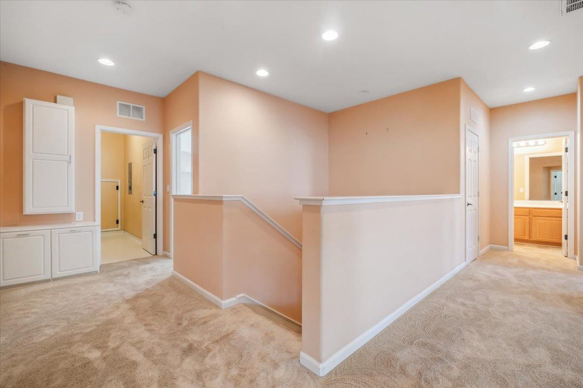 Detail Gallery Image 22 of 45 For 1012 Rock Harbor Pt, Hercules,  CA 94547 - 4 Beds | 4 Baths