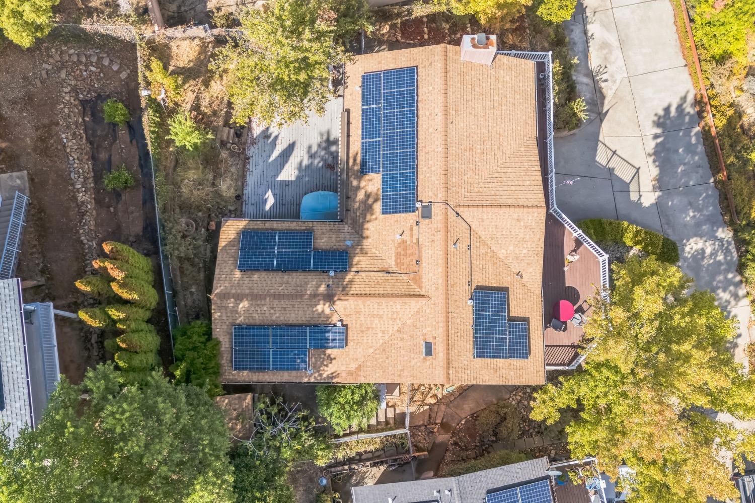 Detail Gallery Image 9 of 52 For 5416 Royal Oaks Dr, Oroville,  CA 95966 - 3 Beds | 2/1 Baths