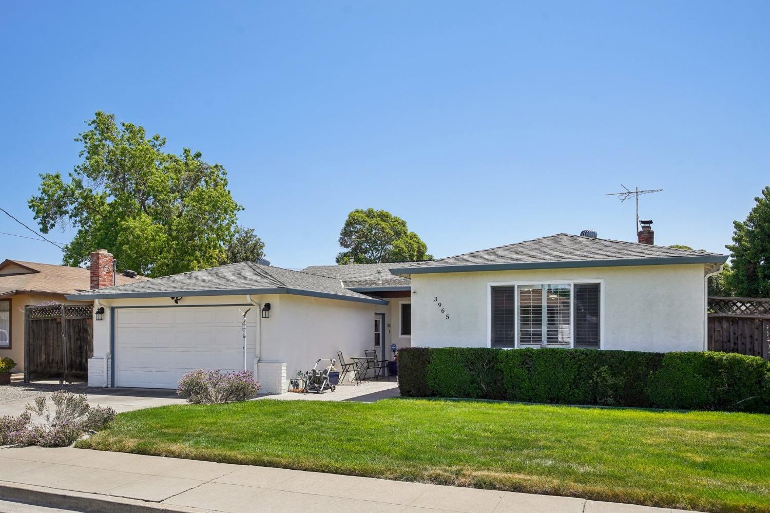 Detail Gallery Image 2 of 29 For 3965 Purdue Way, Livermore,  CA 94550 - 3 Beds | 2 Baths