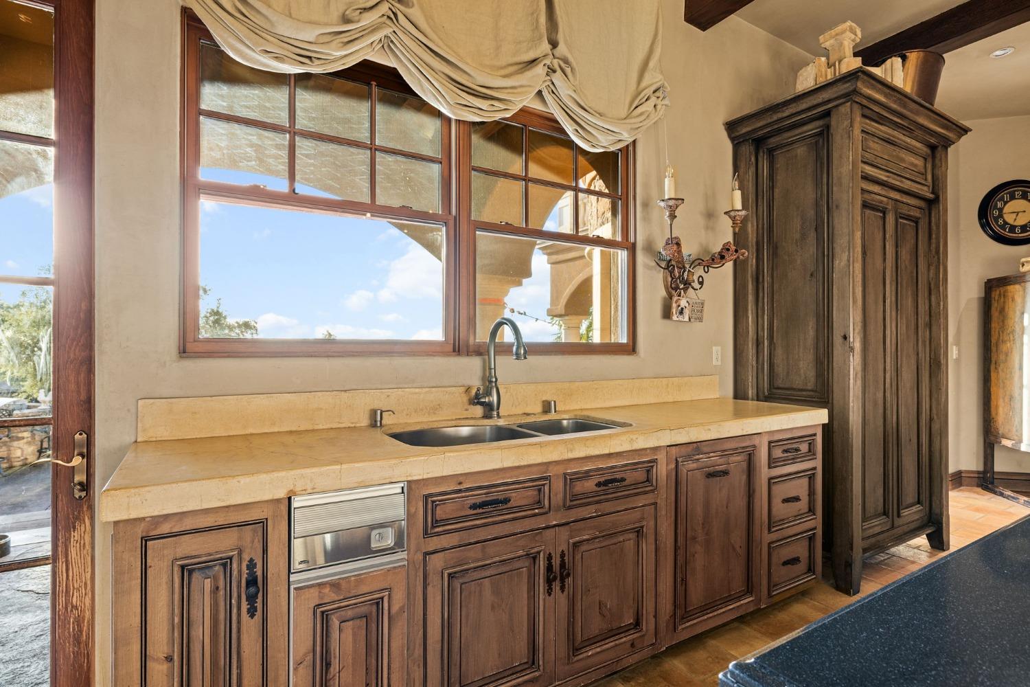 Detail Gallery Image 30 of 87 For 4269 Fairway View Dr, Loomis,  CA 95650 - 4 Beds | 6/2 Baths