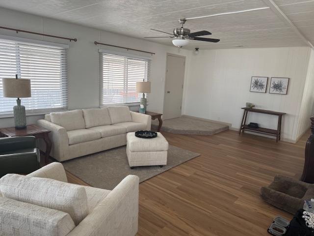 Detail Gallery Image 2 of 49 For 2621 Prescott 224, Modesto,  CA 95350 - 2 Beds | 2 Baths