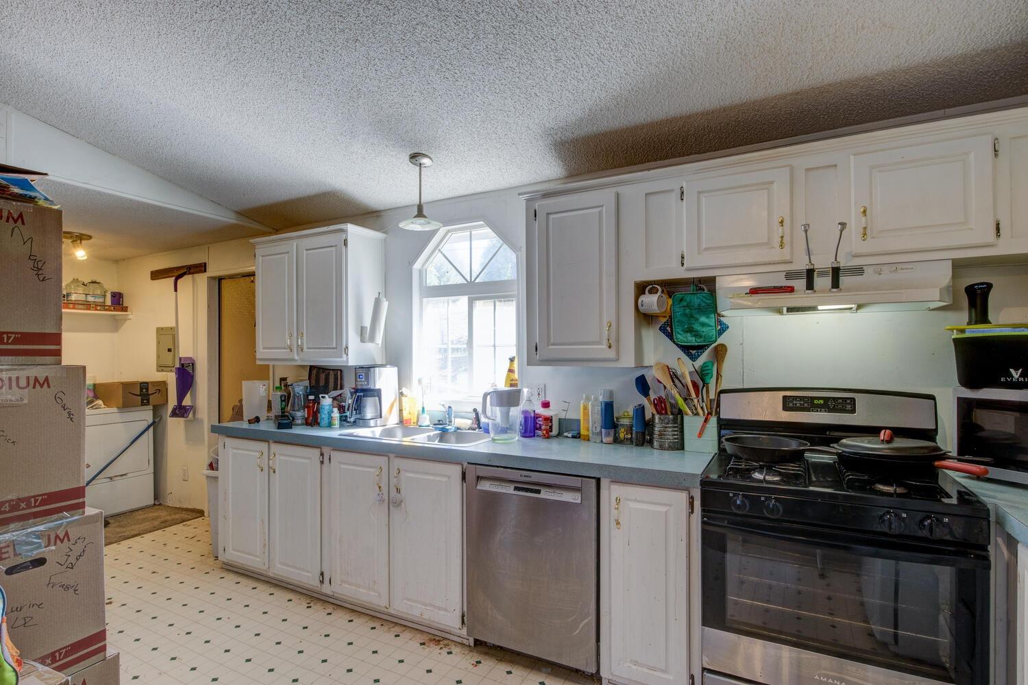 Detail Gallery Image 60 of 72 For 555 Arlette Ln, Diamond Springs,  CA 95619 - 8 Beds | 3 Baths