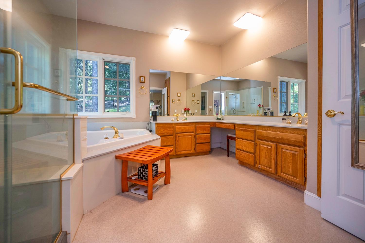 Dio Linda Court, Pollock Pines, California image 26