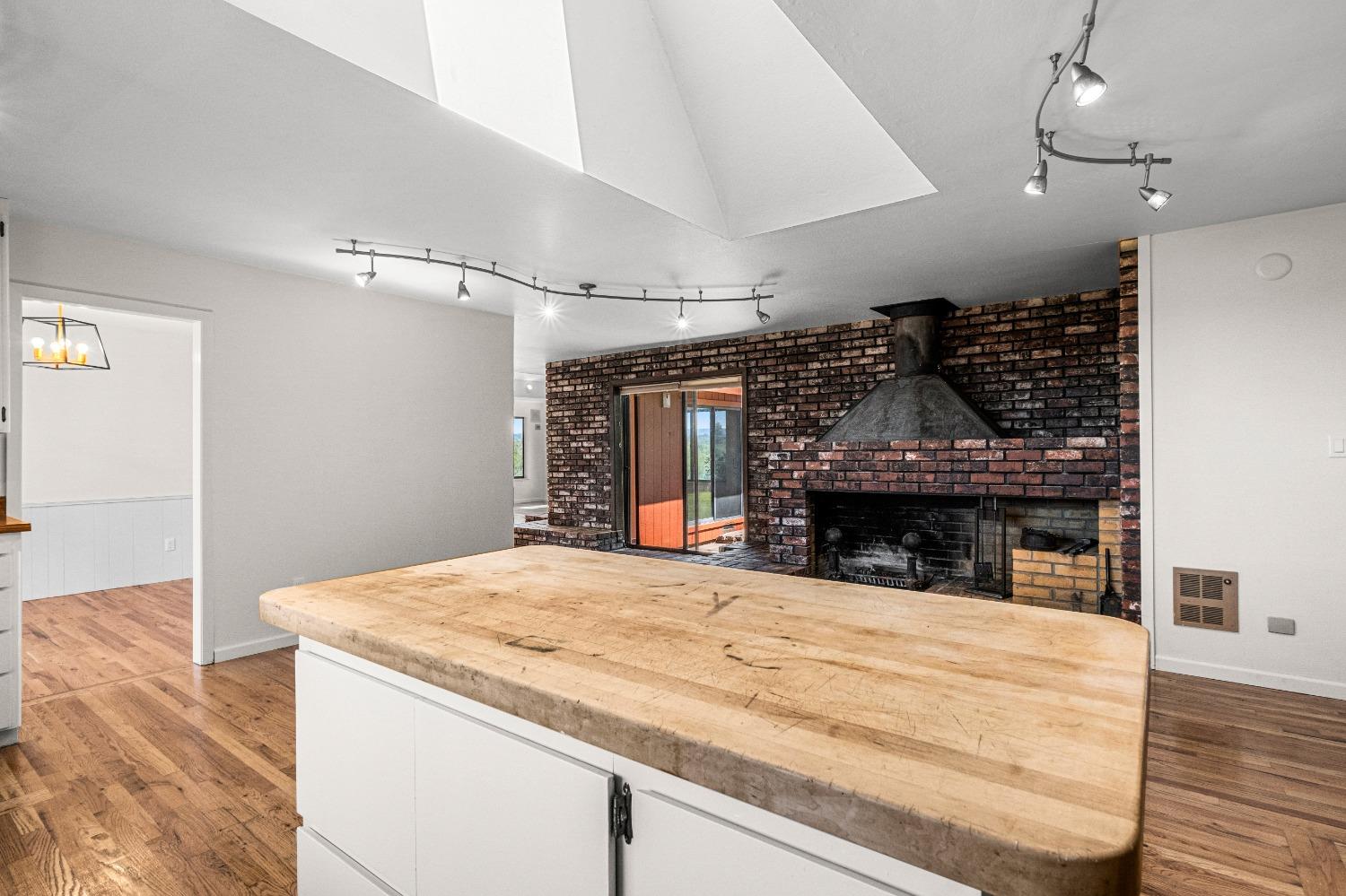 Detail Gallery Image 30 of 94 For 2575 Sand Ridge Rd, Placerville,  CA 95667 - 3 Beds | 2 Baths