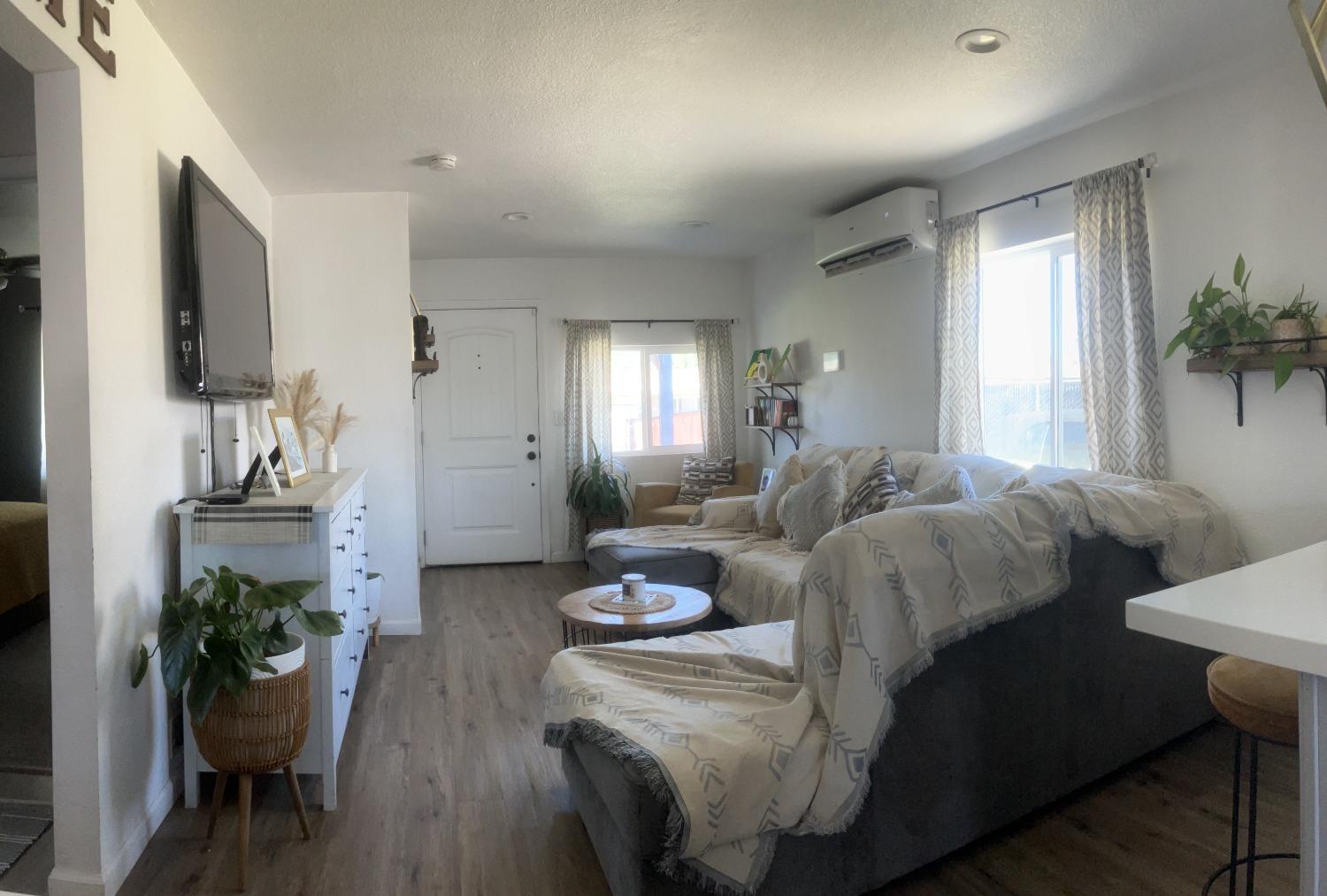 Joseph Road, Manteca, California image 3