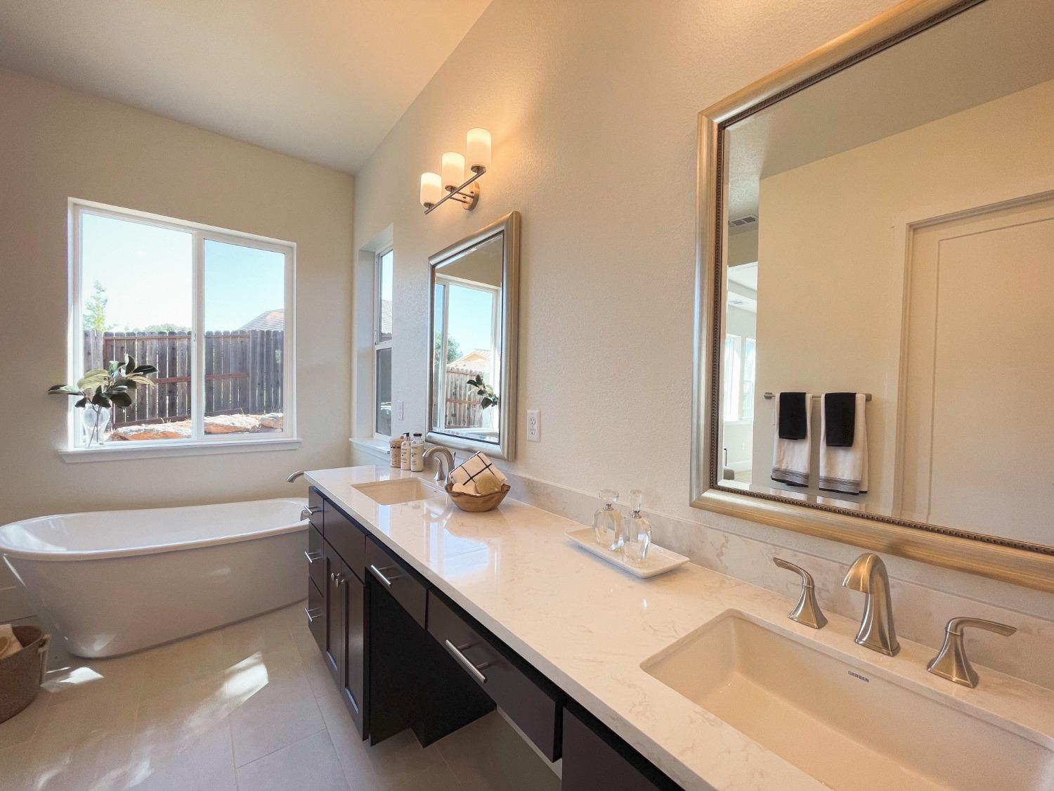 Detail Gallery Image 38 of 55 For 8642 Zinfandel Pkwy, Plymouth,  CA 95669 - 3 Beds | 3/1 Baths