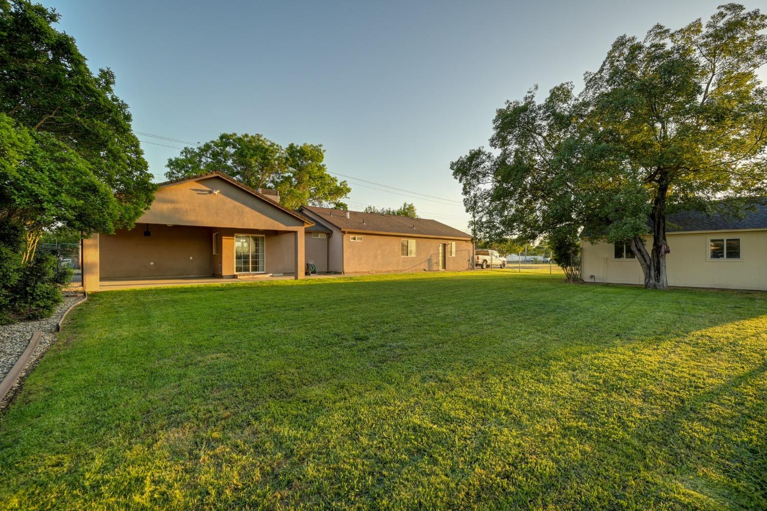 Detail Gallery Image 21 of 39 For 1429 Ascot Ave, Rio Linda,  CA 95673 - 3 Beds | 2 Baths