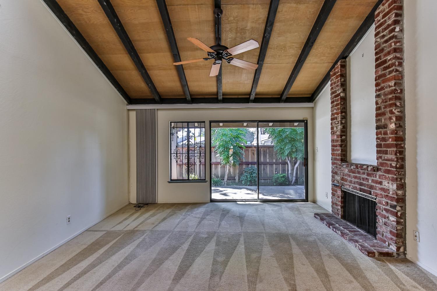 Detail Gallery Image 6 of 26 For 3524 W Benjamin Holt Dr, Stockton,  CA 95219 - 2 Beds | 2 Baths