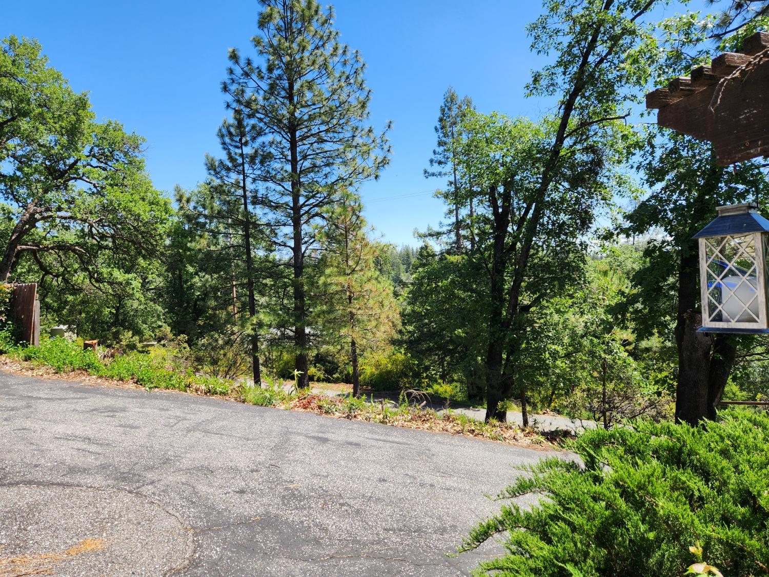 Detail Gallery Image 14 of 33 For 401 Iyu Camp Rd, Colfax,  CA 95713 - 2 Beds | 2 Baths