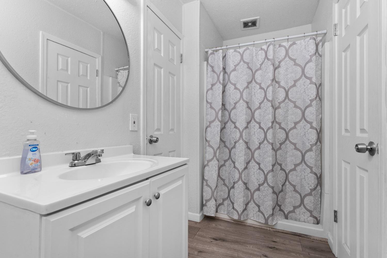 Detail Gallery Image 11 of 31 For 19690 N Hwy 99 27, Acampo,  CA 95220 - 3 Beds | 2 Baths