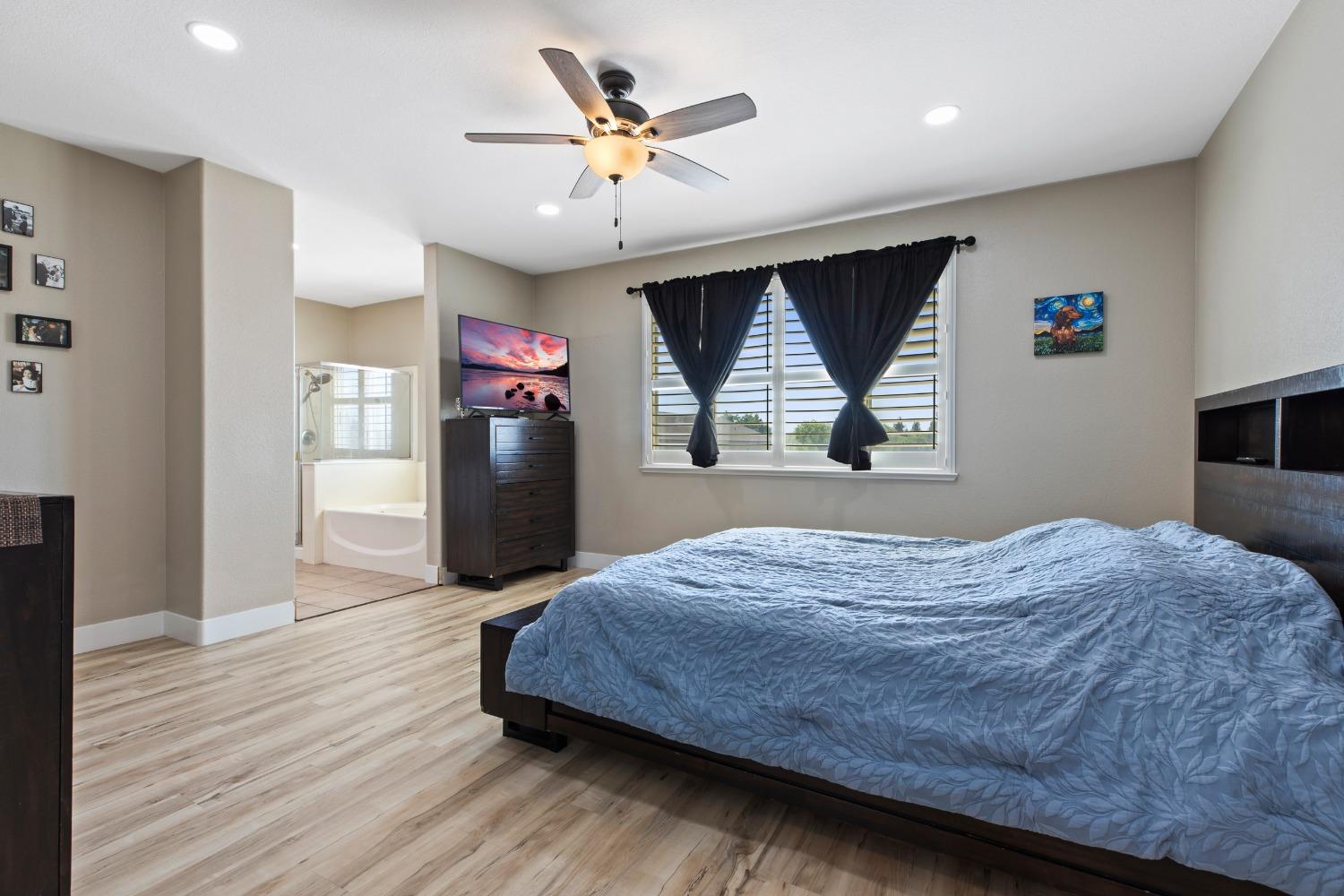 Detail Gallery Image 28 of 35 For 4201 Ballard Cir, Modesto,  CA 95356 - 5 Beds | 3 Baths