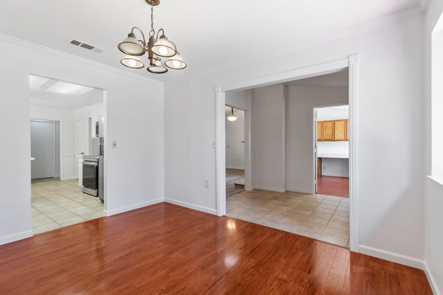 Detail Gallery Image 17 of 42 For 766 Meadowlark Ave, Los Banos,  CA 93635 - 3 Beds | 2 Baths