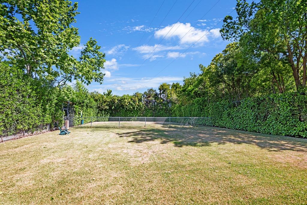 Hurley Way #68, Sacramento, California image 28