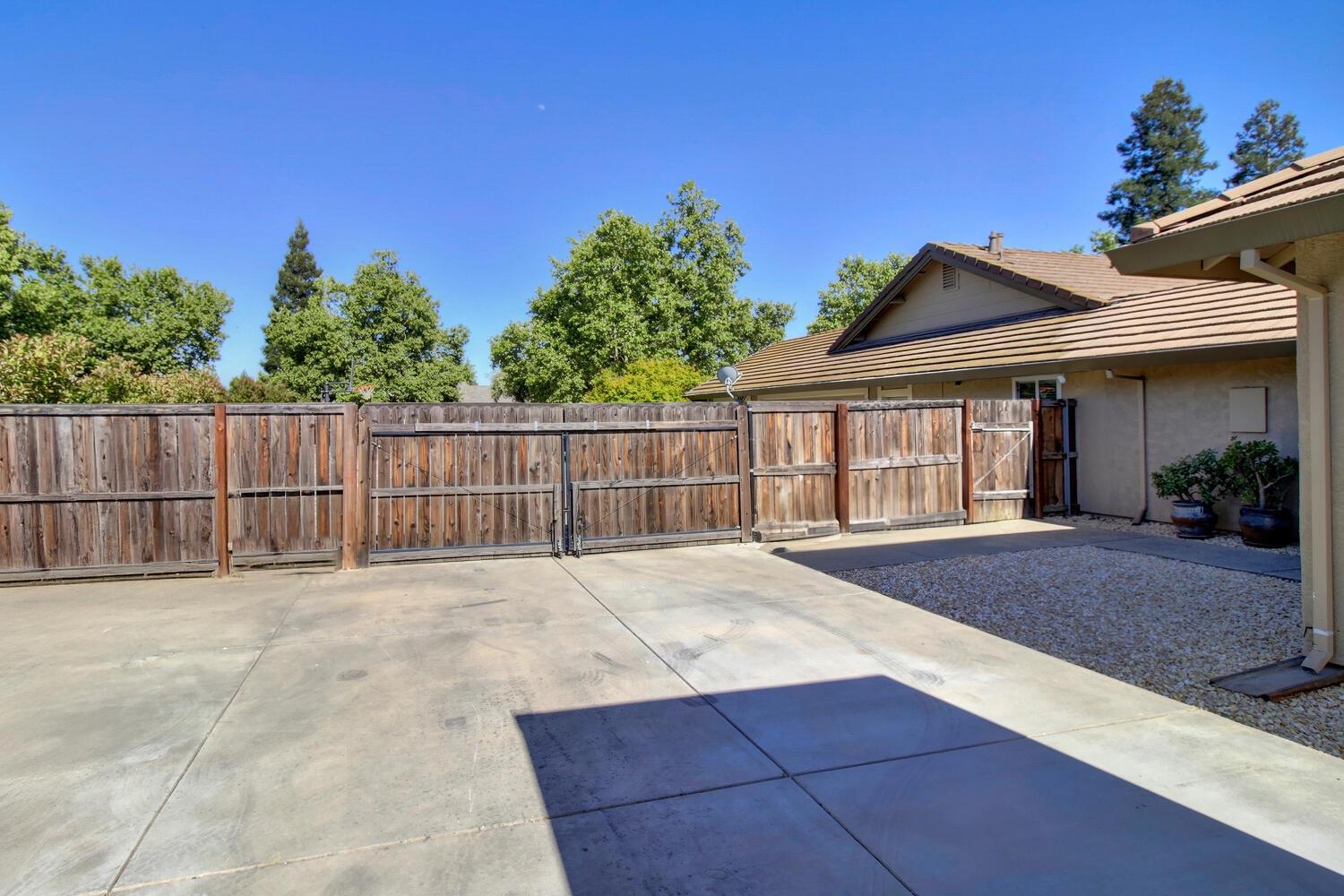 Detail Gallery Image 63 of 76 For 8348 Polo Crosse Ave, Sacramento,  CA 95829 - 5 Beds | 4 Baths
