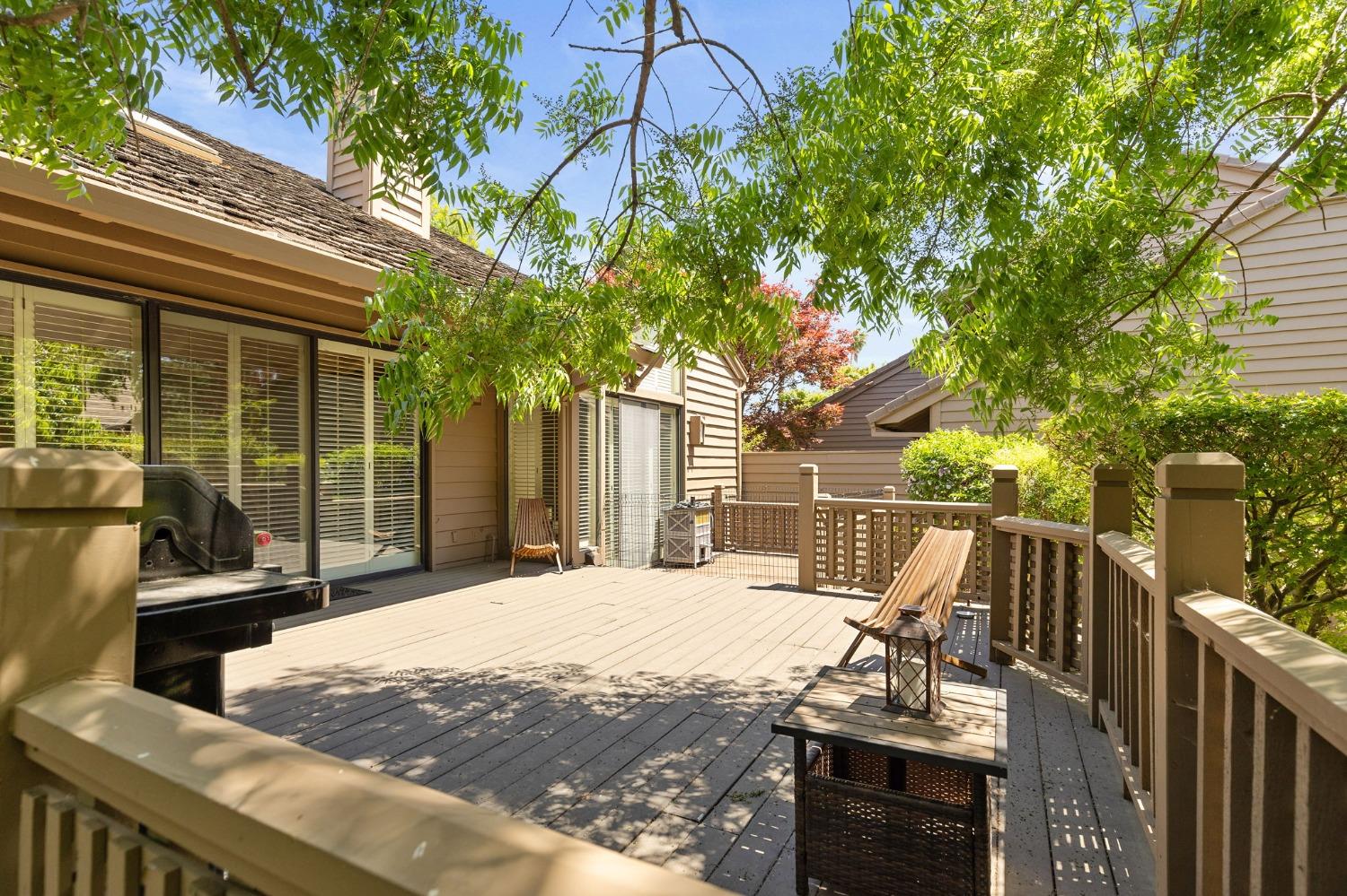 Detail Gallery Image 17 of 68 For 7634 Pineridge Ln, Fair Oaks,  CA 95628 - 3 Beds | 2 Baths