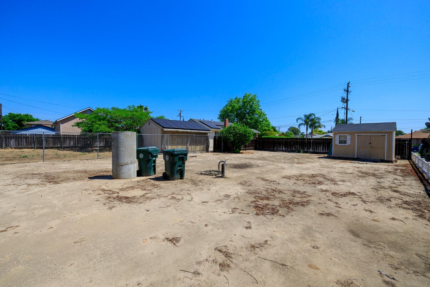 N Lincoln Avenue, Manteca, California image 30
