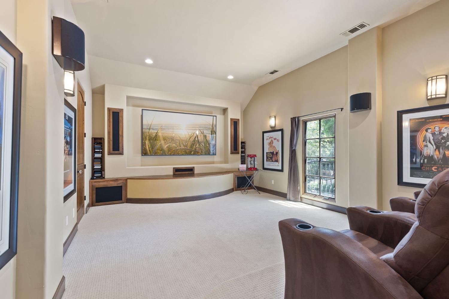 Detail Gallery Image 30 of 61 For 6120 Terracina Ct, Loomis,  CA 95650 - 7 Beds | 6/2 Baths