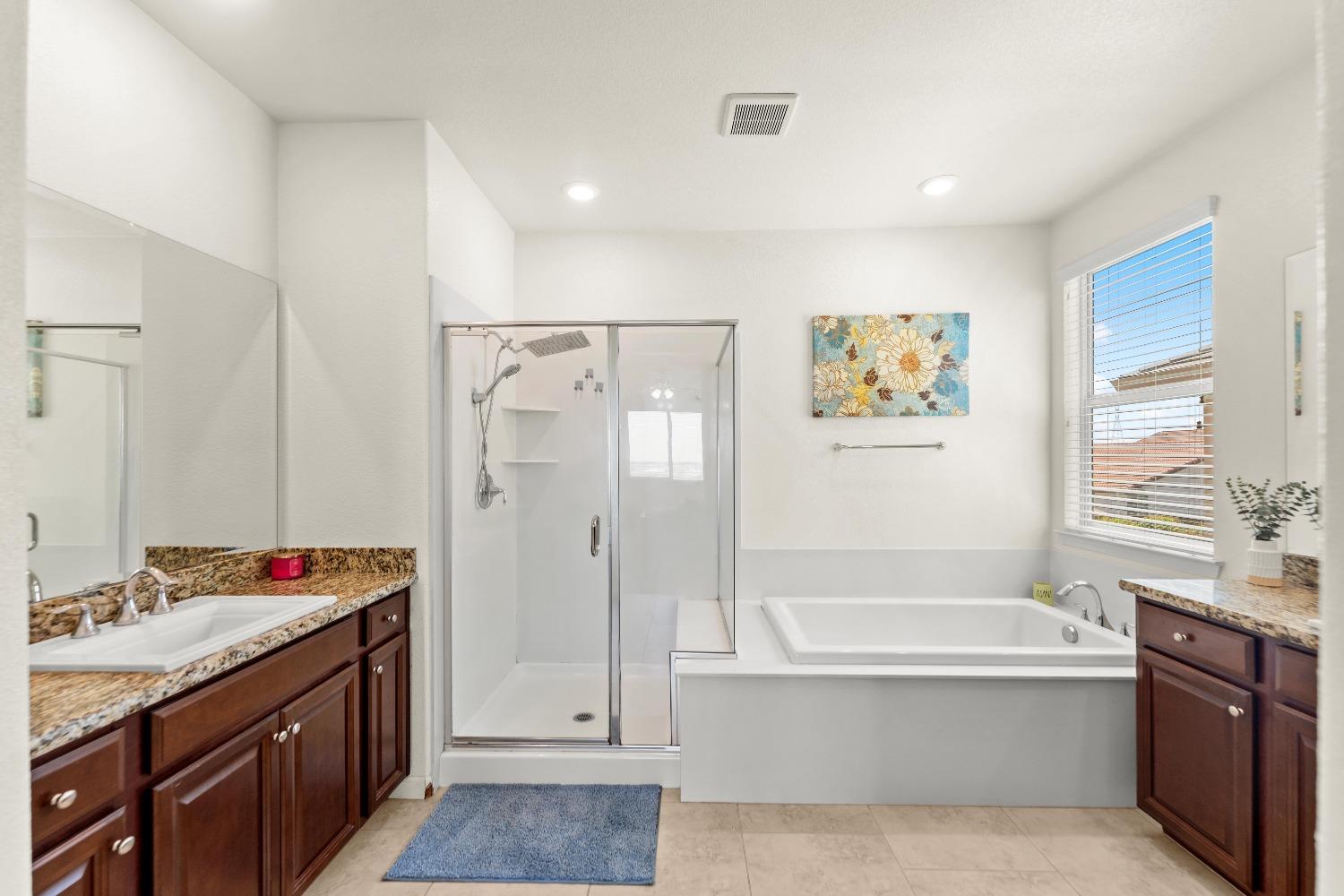 Detail Gallery Image 48 of 71 For 3706 Rockdale Dr, Rancho Cordova,  CA 95742 - 4 Beds | 3 Baths