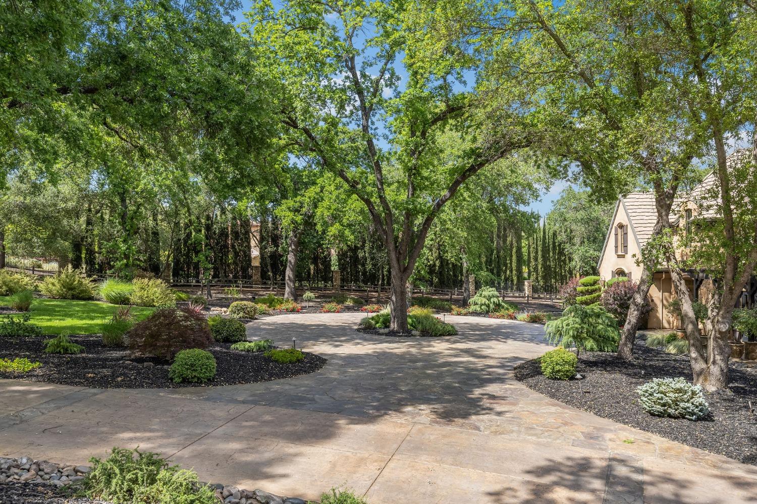 Detail Gallery Image 45 of 61 For 6120 Terracina Ct, Loomis,  CA 95650 - 7 Beds | 6/2 Baths