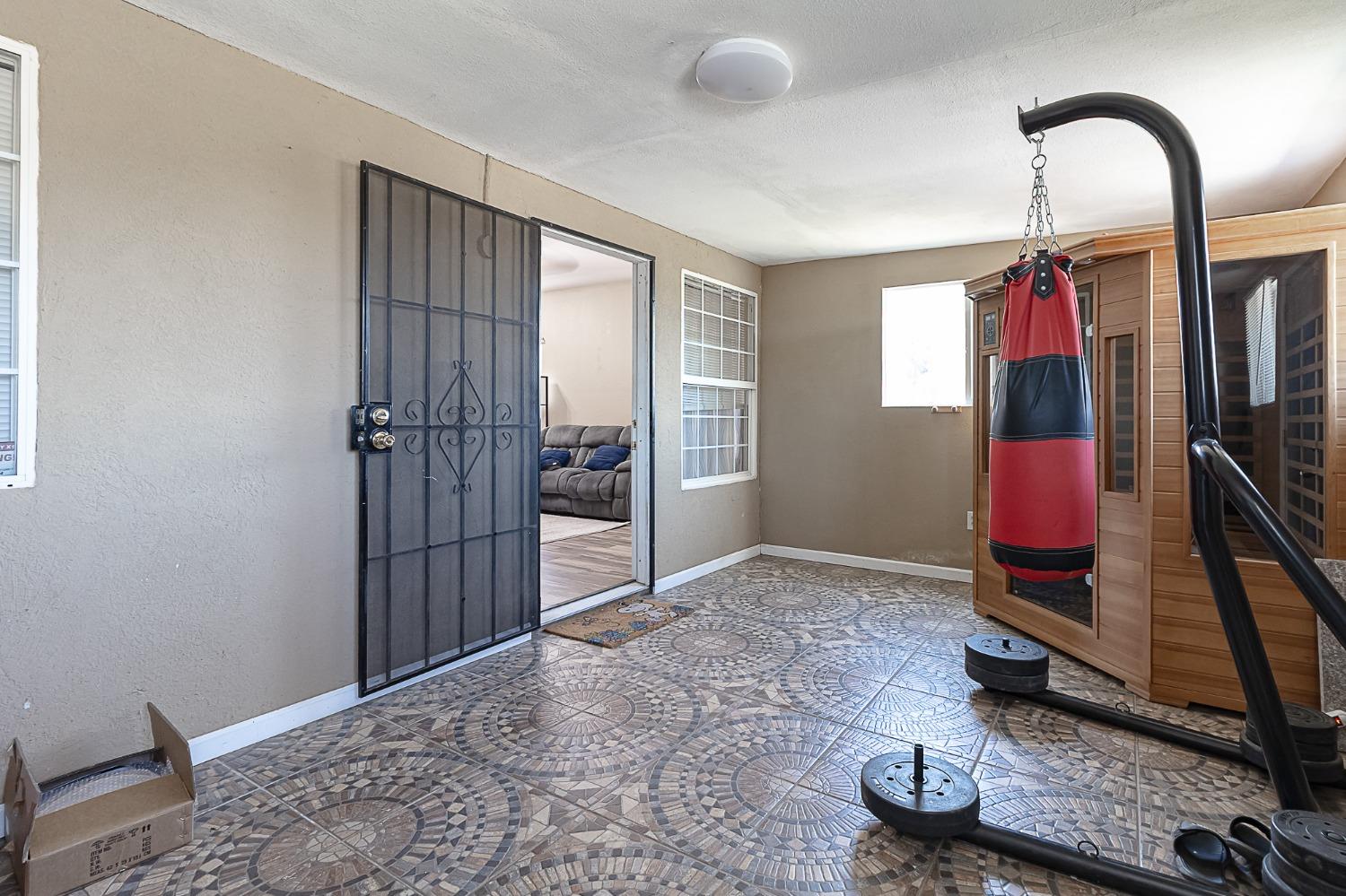 Detail Gallery Image 26 of 31 For 1017 East Ave, Gustine,  CA 95322 - 3 Beds | 2 Baths