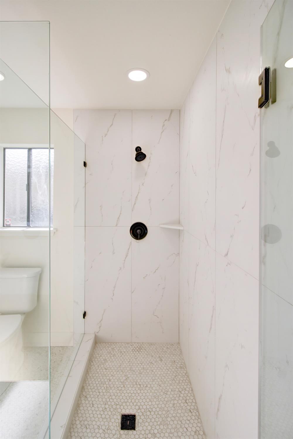 Detail Gallery Image 31 of 57 For 801 Commons Dr, Sacramento,  CA 95825 - 3 Beds | 2 Baths