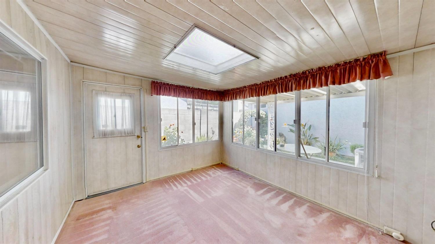 Detail Gallery Image 25 of 28 For 7657 Suncountry Ln, Sacramento,  CA 95828 - 2 Beds | 2 Baths