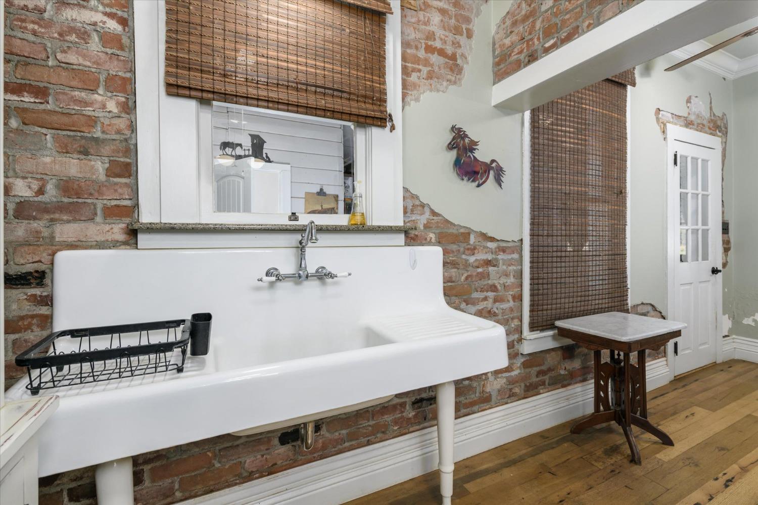Detail Gallery Image 18 of 52 For 25107 Main St, Capay,  CA 95607 - 3 Beds | 1/1 Baths