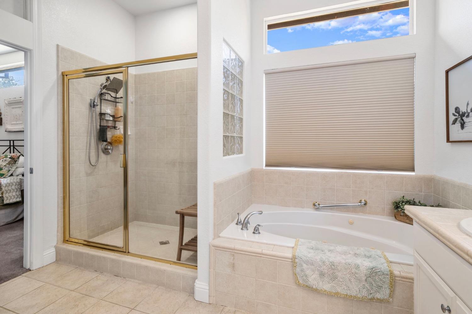 Detail Gallery Image 41 of 49 For 2920 Heritage Oak Way, Lodi,  CA 95242 - 3 Beds | 2 Baths