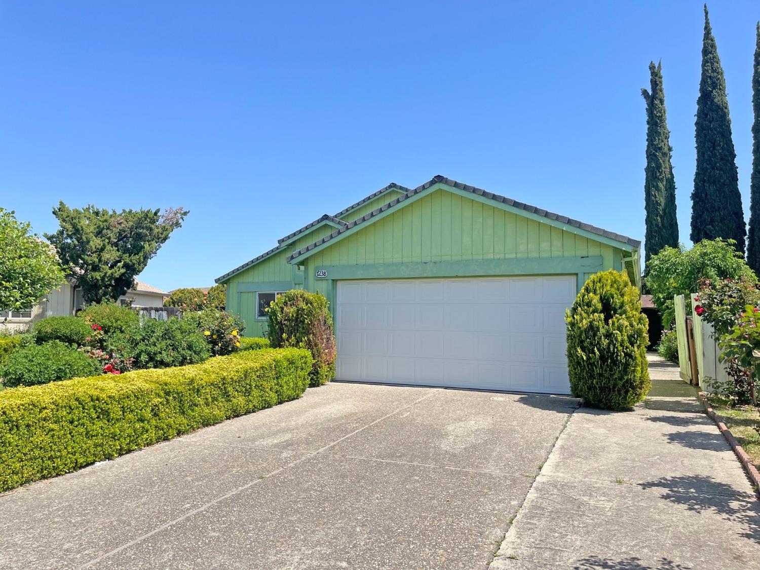 Sharkon Lane, Stockton, California image 2
