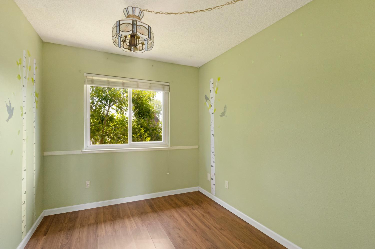 Detail Gallery Image 26 of 52 For 6627 Creekmont Way, Citrus Heights,  CA 95621 - 4 Beds | 2/1 Baths