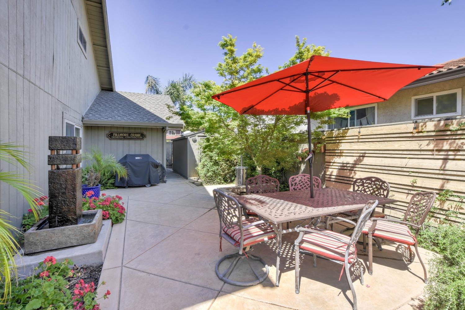 Detail Gallery Image 40 of 48 For 4904 Olive Oak Way, Carmichael,  CA 95608 - 4 Beds | 2 Baths