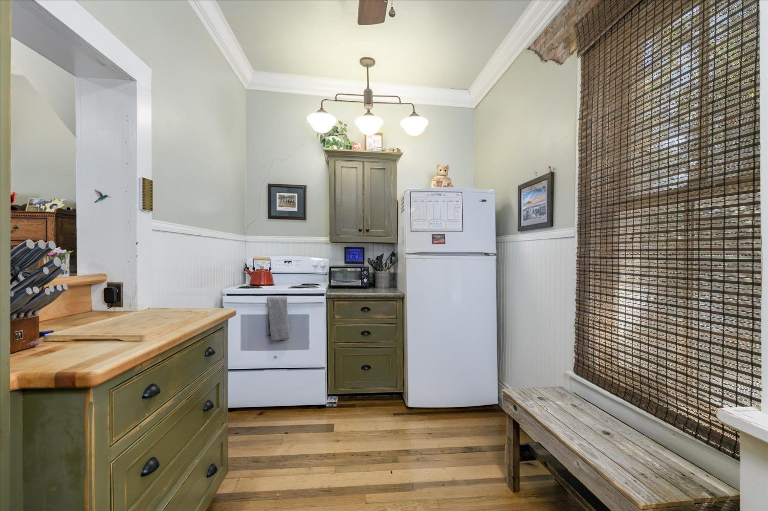 Detail Gallery Image 16 of 52 For 25107 Main St, Capay,  CA 95607 - 3 Beds | 1/1 Baths
