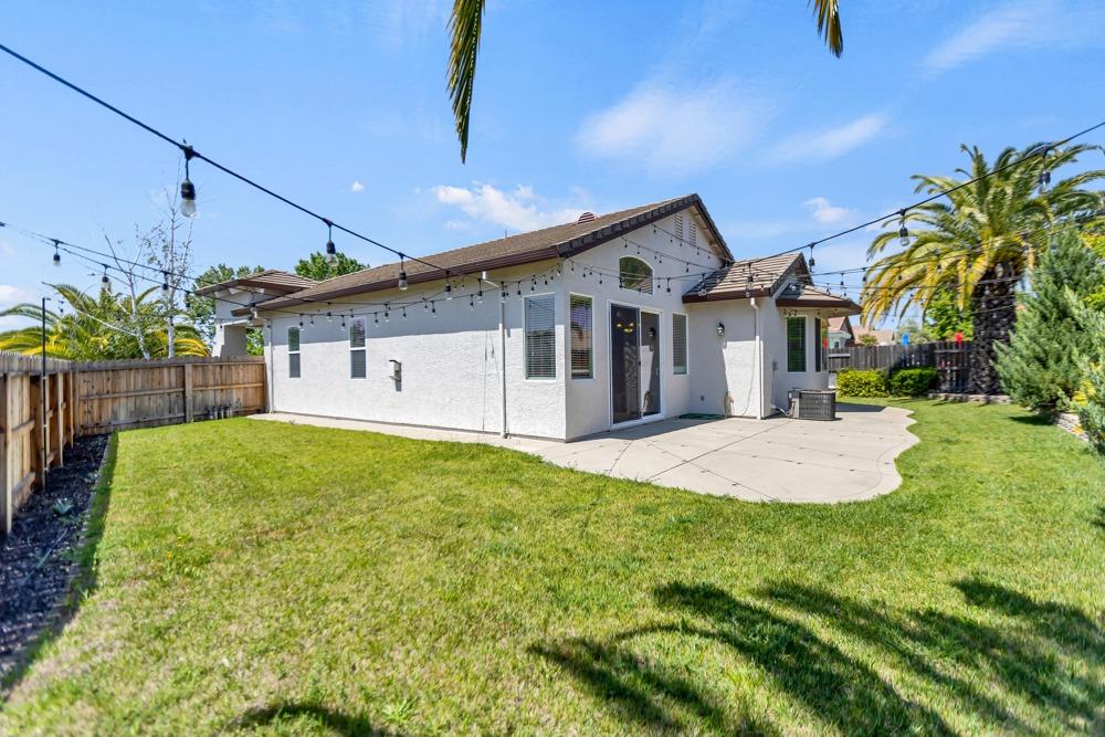 Detail Gallery Image 26 of 35 For 3573 Bardolino Way, Rancho Cordova,  CA 95670 - 4 Beds | 2 Baths