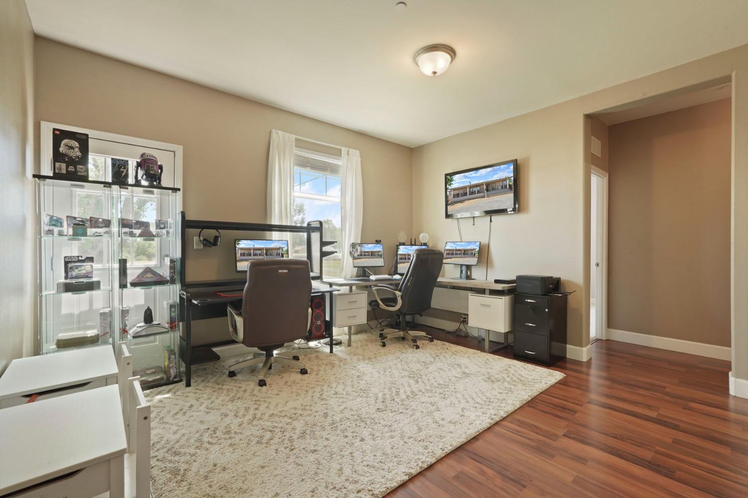 Detail Gallery Image 9 of 79 For 9854 New Hope Rd, Galt,  CA 95632 - 4 Beds | 2 Baths