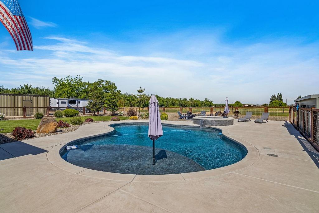 Detail Gallery Image 43 of 50 For 312 Pennsylvania Rd, Modesto,  CA 95357 - 3 Beds | 2/1 Baths