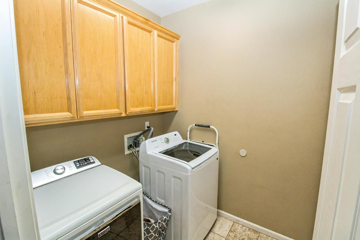 Detail Gallery Image 19 of 24 For 1193 Silver Spur Way, Plumas Lake,  CA 95961 - 4 Beds | 2 Baths